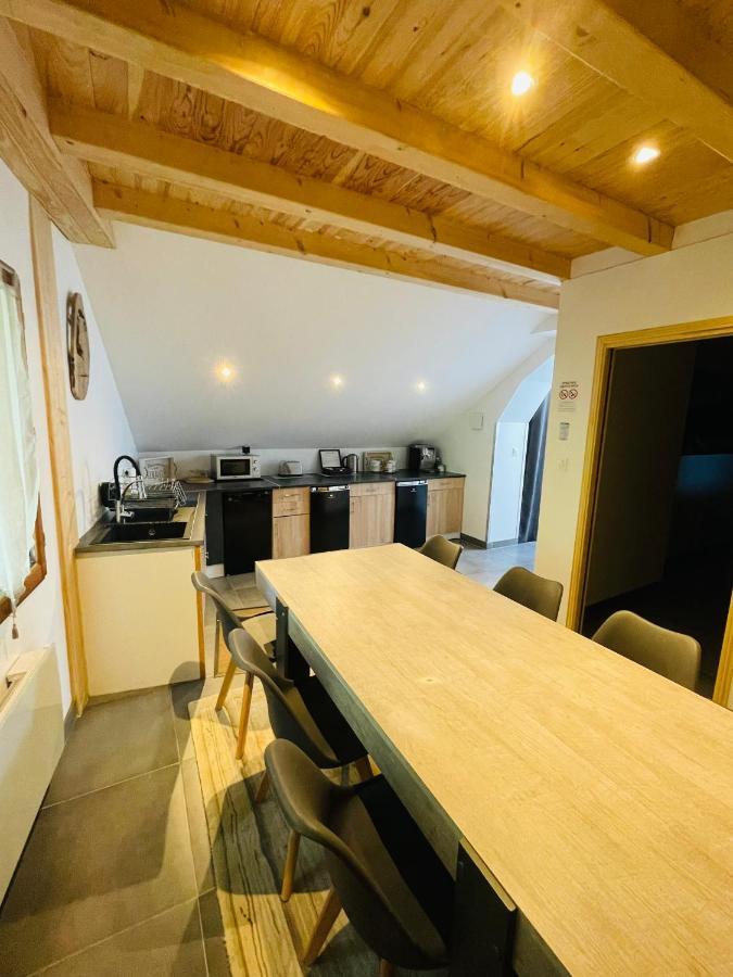Le Lodge Du Pichat Sainte-Helene-du-Lac ภายนอก รูปภาพ