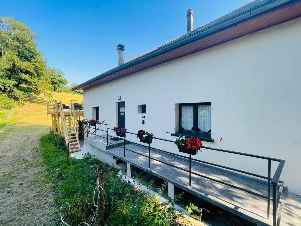 Le Lodge Du Pichat Sainte-Helene-du-Lac ภายนอก รูปภาพ